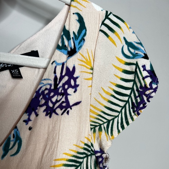 For Love and Lemons Romper Pina Colada Floral Tropical Summer Creme Flirty XS - Picture 8 of 10